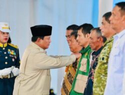 Presiden RI Anugerahkan Tanda Kehormatan kepada Petani dan Tokoh Pertanian